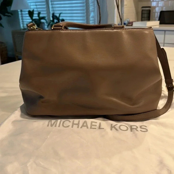 Michael Kors Handbag Top Handle Satchel - Picture 11 of 16
